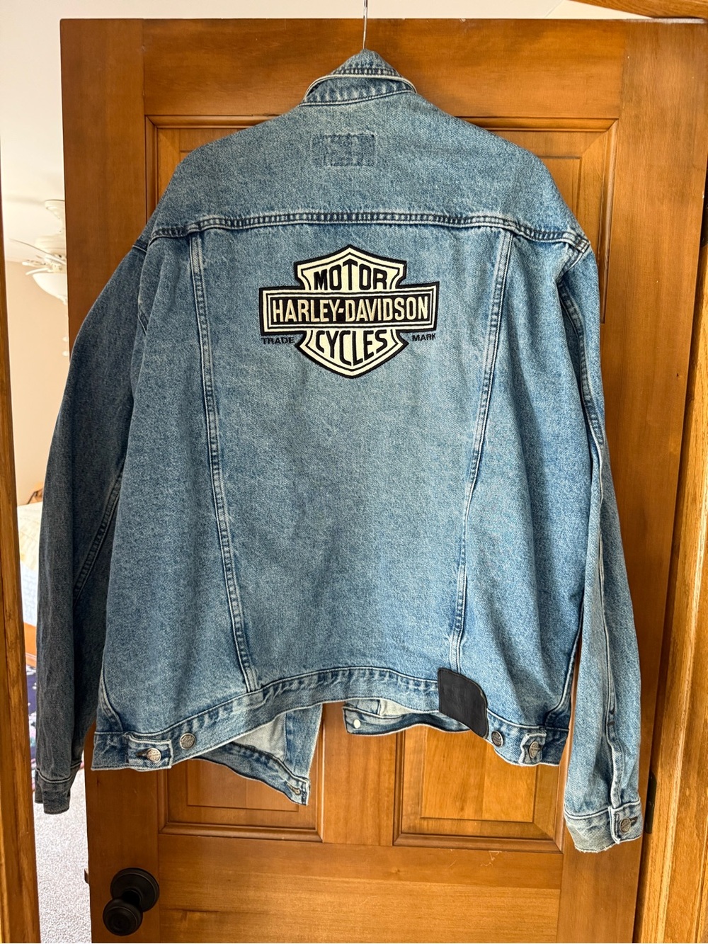 Harley-Davidson Men’s XXL Denim Jean Jacket Embroidered Logo